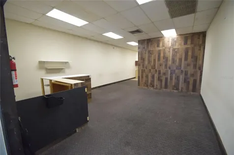 817-839 N Lake Parker Avenue Lakeland FL 33801