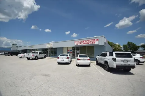 835/837 N Lake Parker Avenue Lakeland FL 33801
