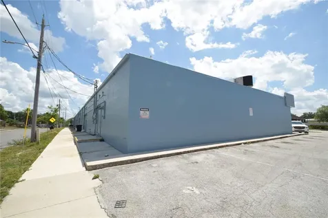 835/837 N Lake Parker Avenue Lakeland FL 33801