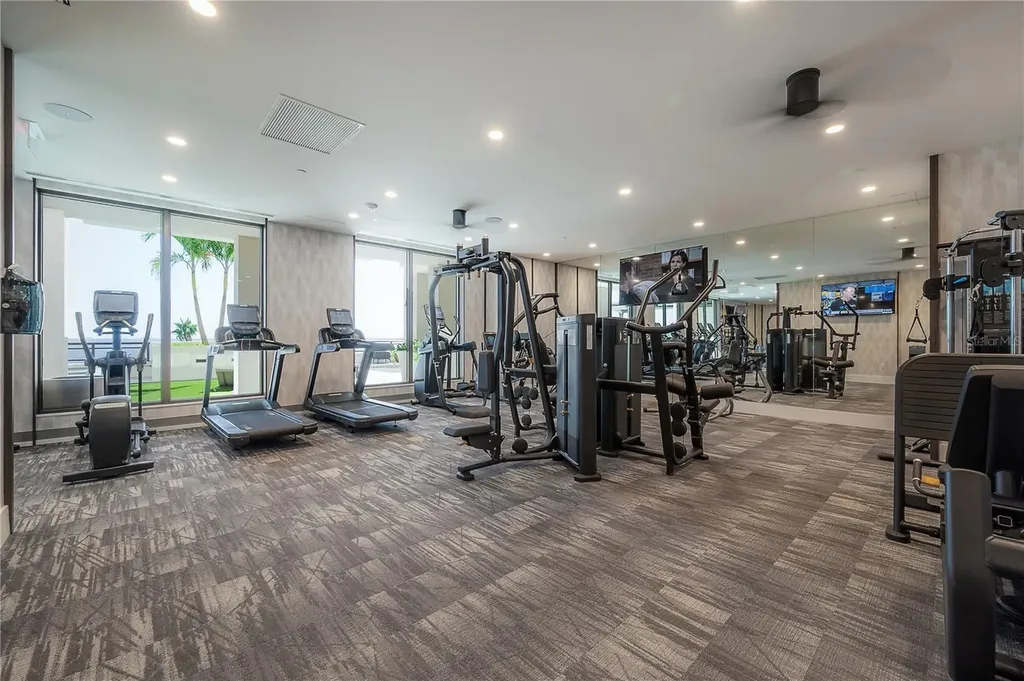2103 Bayshore Boulevard Tampa FL 33606