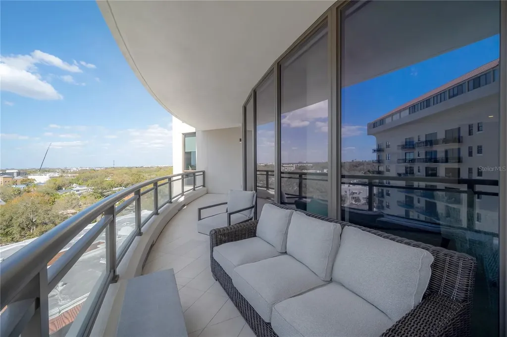 2103 Bayshore Boulevard Tampa FL 33606