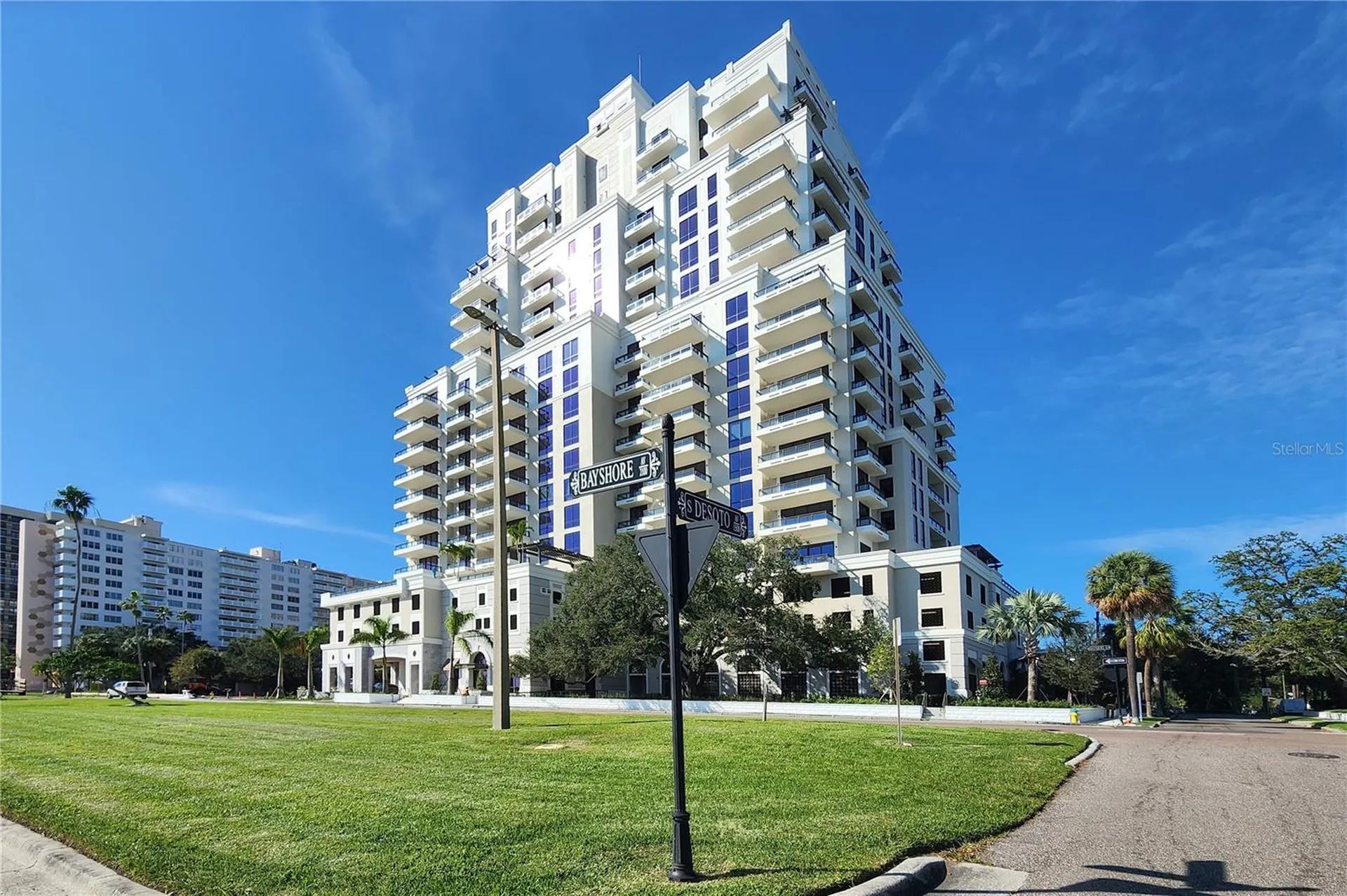 2103 Bayshore Boulevard Tampa FL 33606