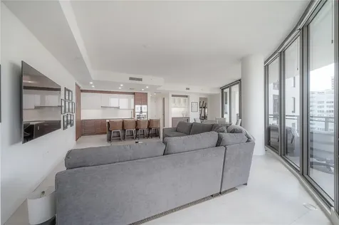 2103 Bayshore Boulevard Tampa FL 33606