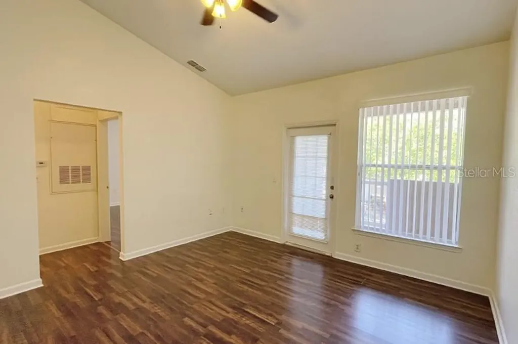 17952 Villa Creek Drive Tampa FL 33647
