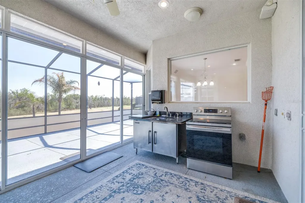 6779 Huntington Hills Boulevard Lakeland FL 33810