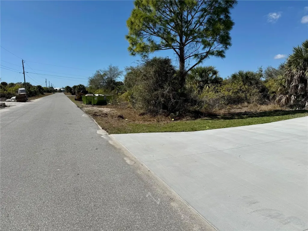 15094 Amsterdam Avenue Port Charlotte FL 33981