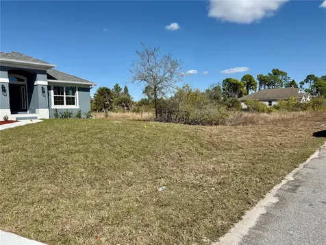 15094 Amsterdam Avenue Port Charlotte FL 33981