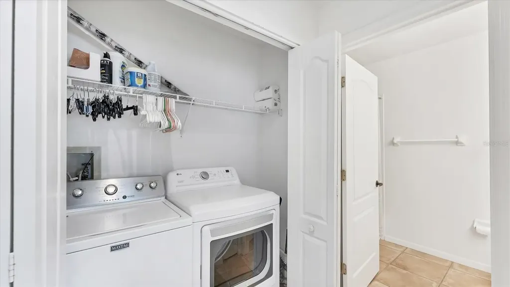 9610 Club South Circle Sarasota FL 34238