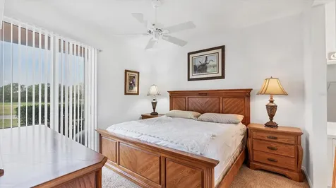 9610 Club South Circle Sarasota FL 34238