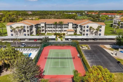9610 Club South Circle Sarasota FL 34238