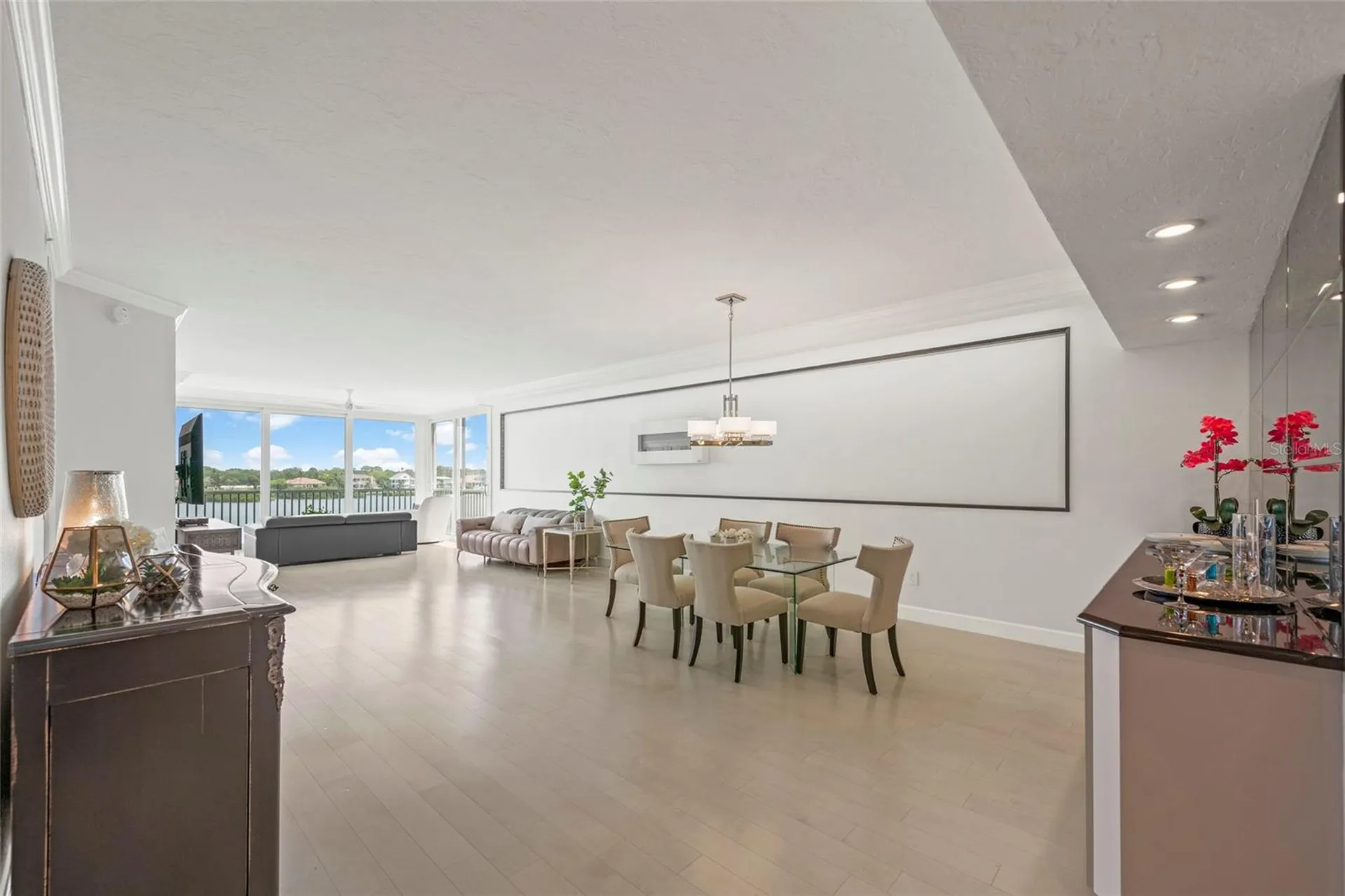 1280 Dolphin Bay Way Sarasota FL 34242
