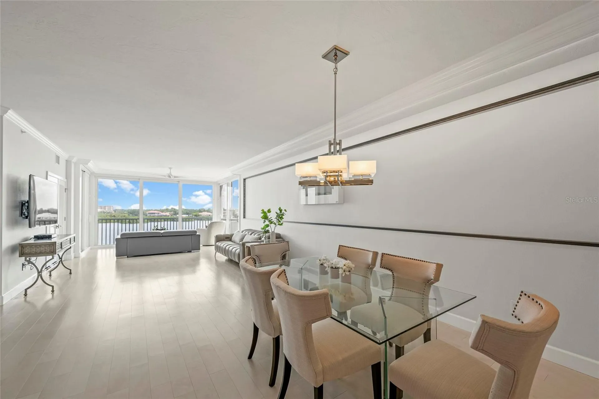 1280 Dolphin Bay Way Sarasota FL 34242