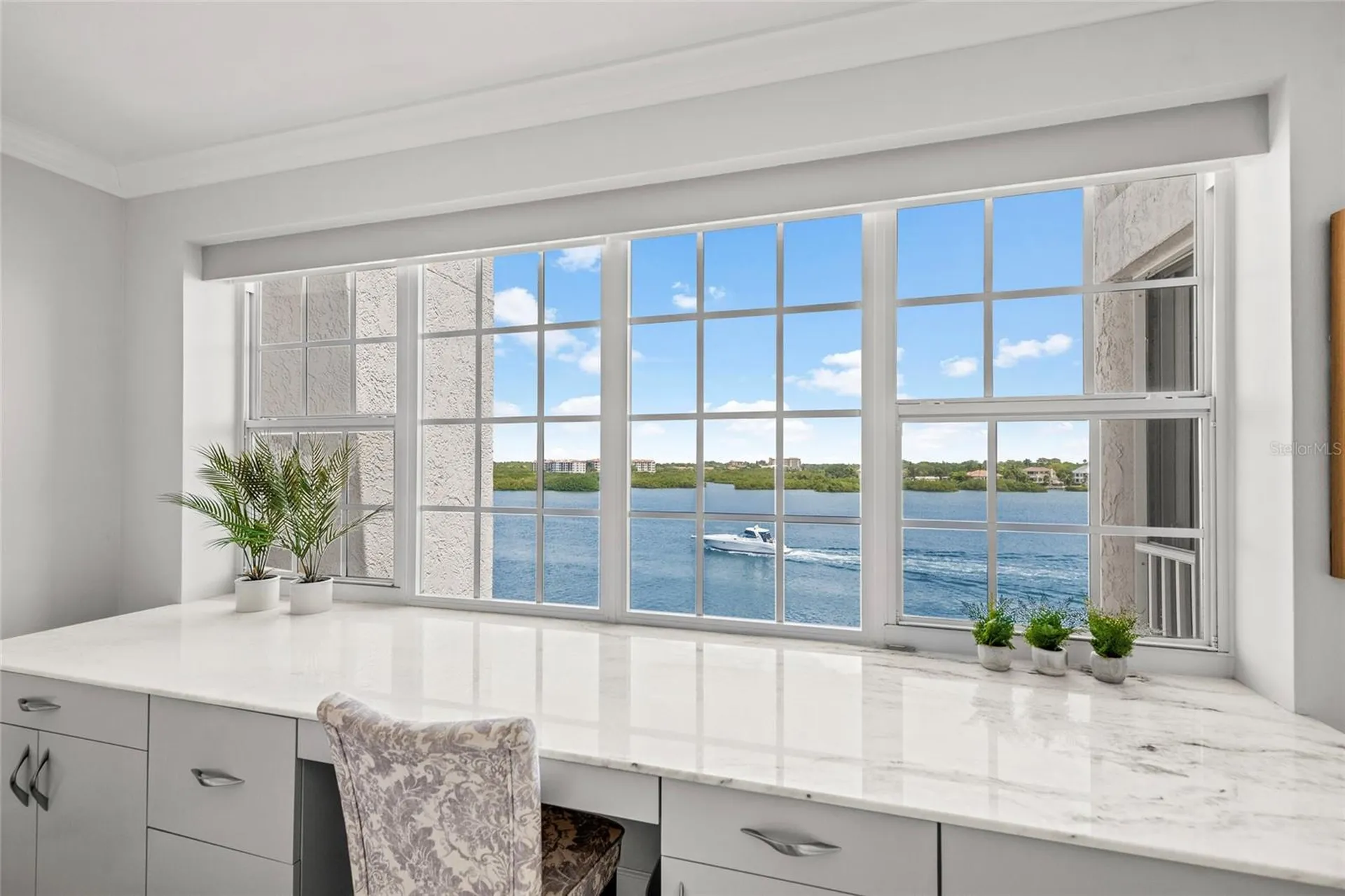 1280 Dolphin Bay Way Sarasota FL 34242