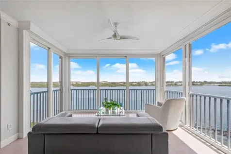 1280 Dolphin Bay Way Sarasota FL 34242