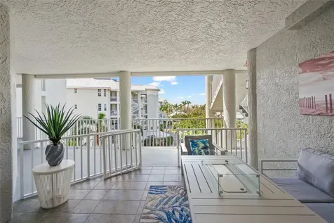 1280 Dolphin Bay Way Sarasota FL 34242