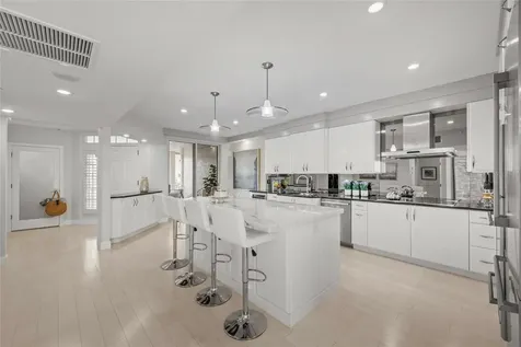 1280 Dolphin Bay Way Sarasota FL 34242
