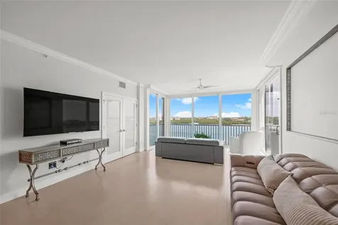 1280 Dolphin Bay Way Sarasota FL 34242