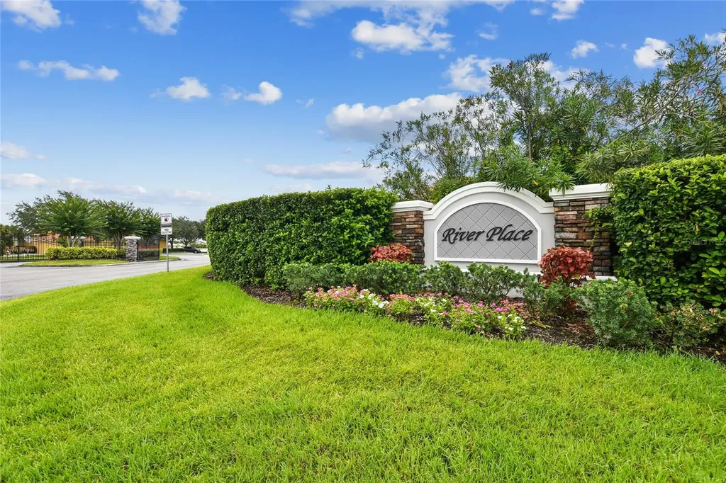 7122 68th Drive E Bradenton FL 34203