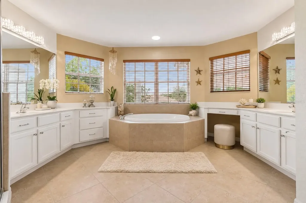 7122 68th Drive E Bradenton FL 34203