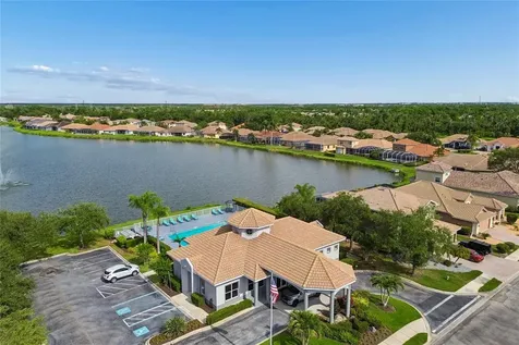 7122 68th Drive E Bradenton FL 34203