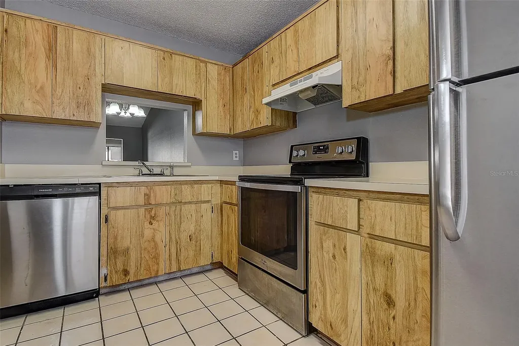 4752 Sunny Loop Holiday FL 34690
