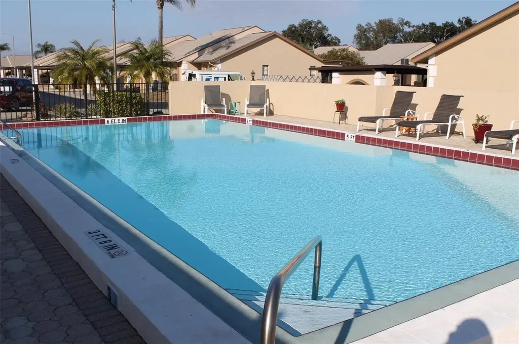 4752 Sunny Loop Holiday FL 34690
