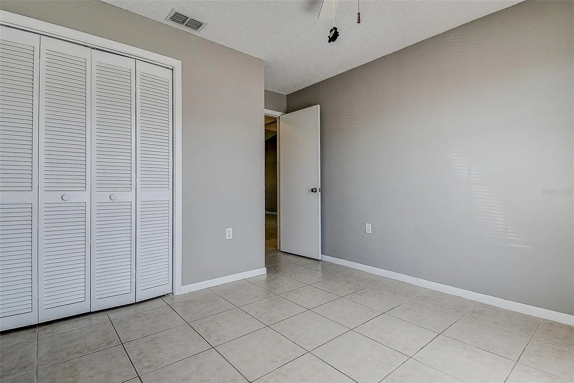 4752 Sunny Loop Holiday FL 34690