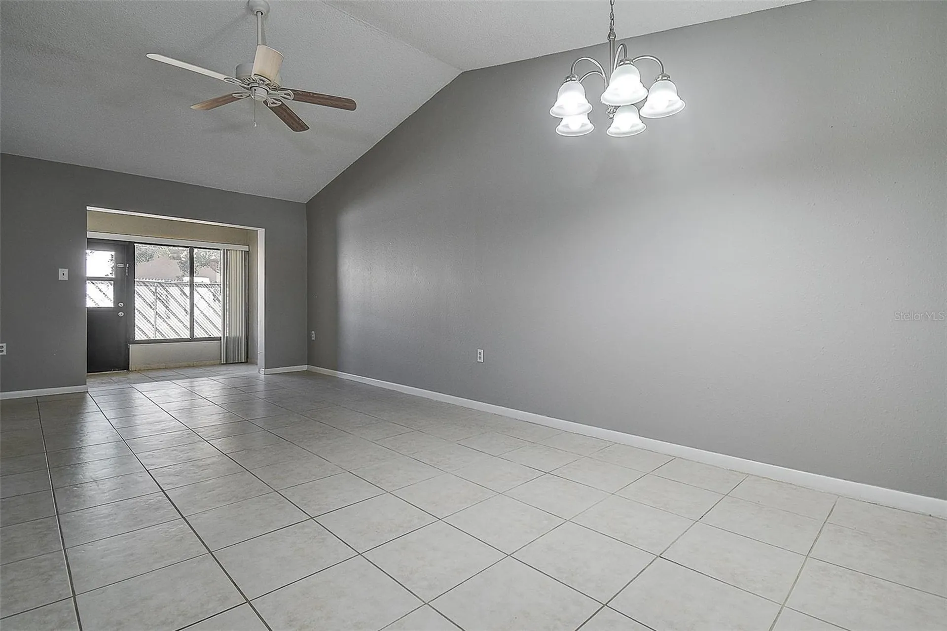 4752 Sunny Loop Holiday FL 34690