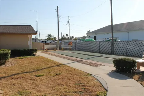 4752 Sunny Loop Holiday FL 34690