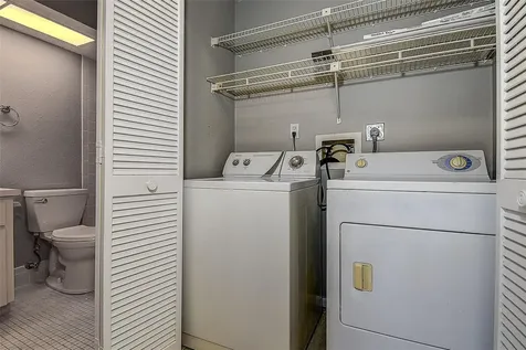 4752 Sunny Loop Holiday FL 34690