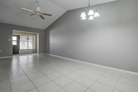 4752 Sunny Loop Holiday FL 34690