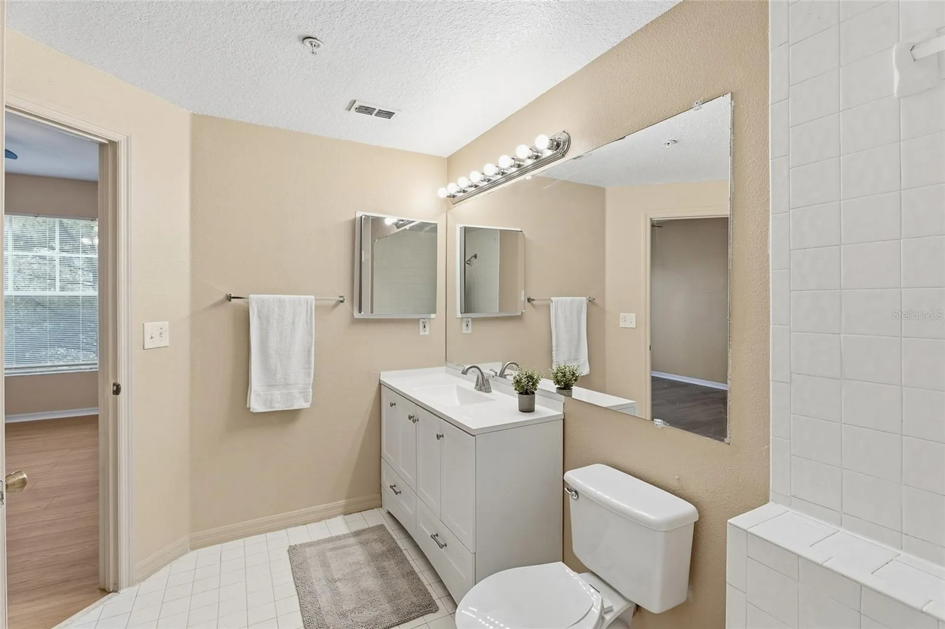 5512 Metrowest Boulevard Orlando FL 32811