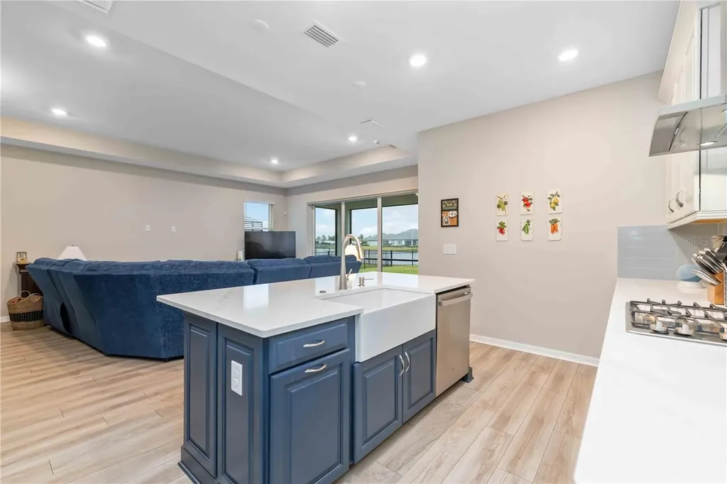17408 Savory Mist Circle Lakewood Ranch FL 34211