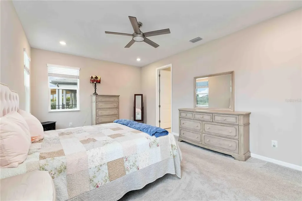 17408 Savory Mist Circle Lakewood Ranch FL 34211