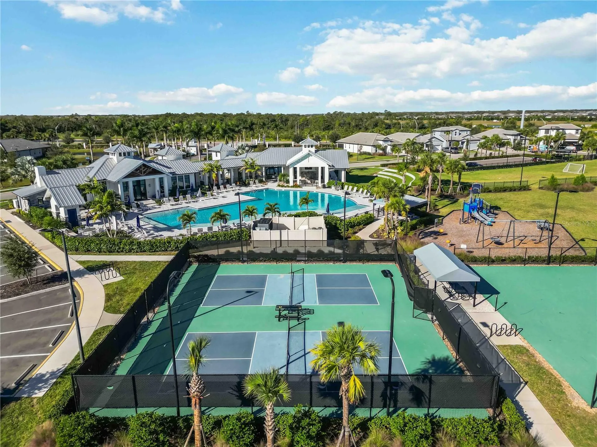 17408 Savory Mist Circle Lakewood Ranch FL 34211