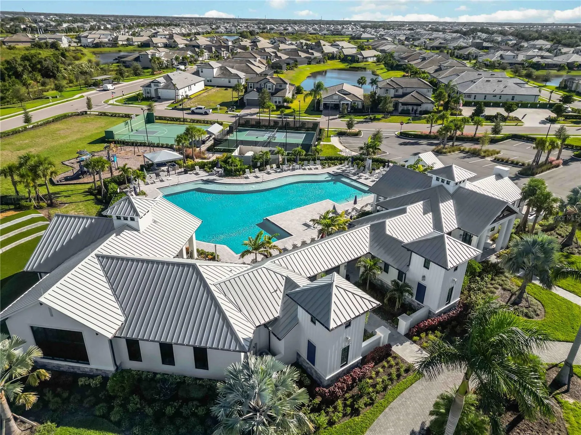 17408 Savory Mist Circle Lakewood Ranch FL 34211