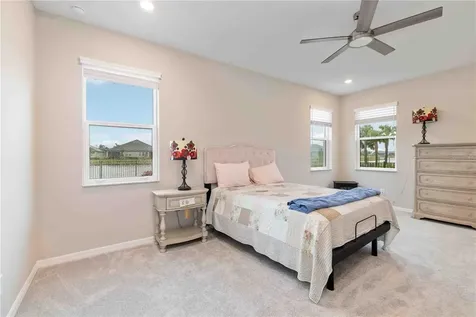 17408 Savory Mist Circle Lakewood Ranch FL 34211