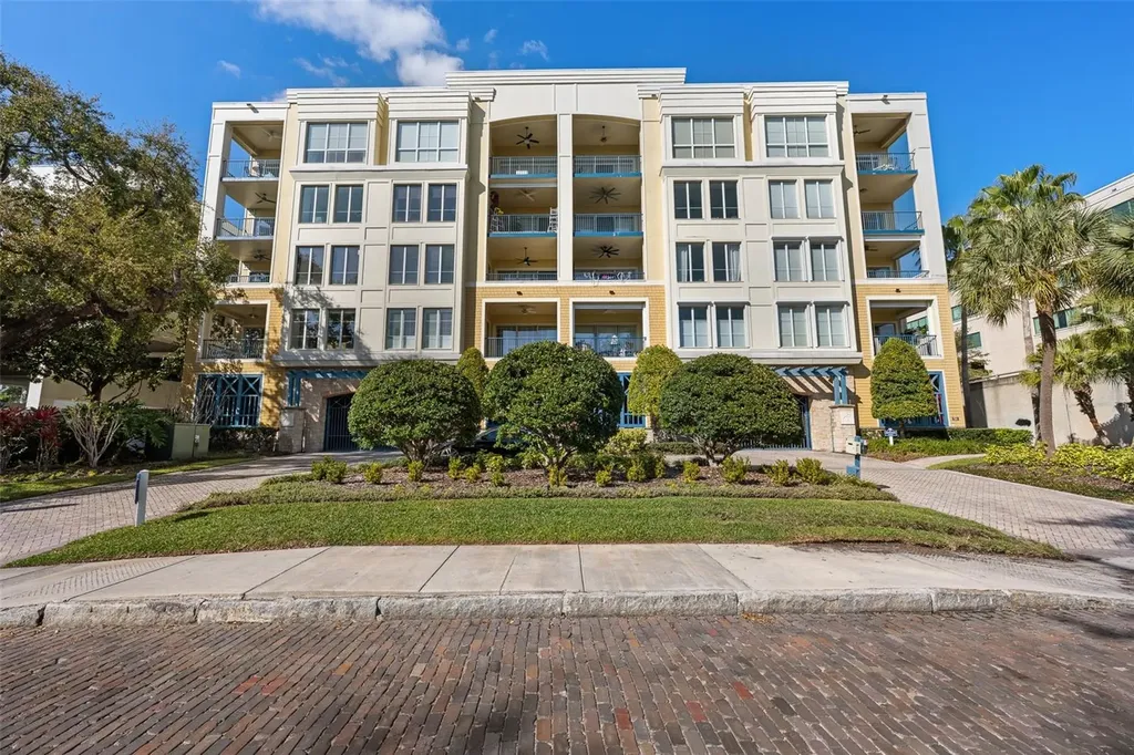 509 W Bay Street Tampa FL 33606