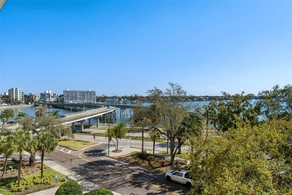 509 W Bay Street Tampa FL 33606