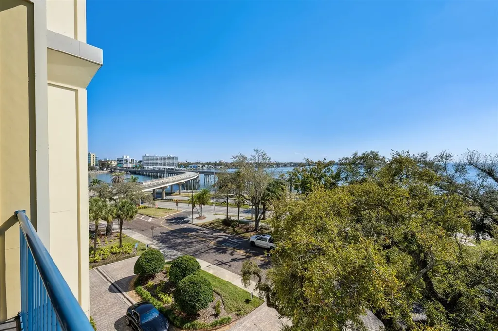 509 W Bay Street Tampa FL 33606