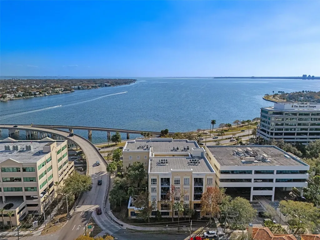 509 W Bay Street Tampa FL 33606