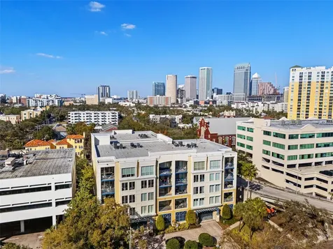 509 W Bay Street Tampa FL 33606