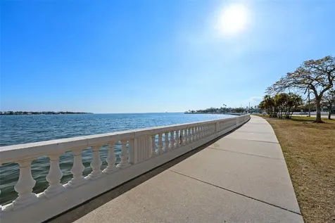 509 W Bay Street Tampa FL 33606