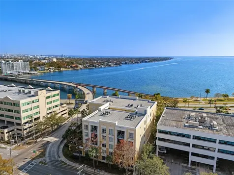 509 W Bay Street Tampa FL 33606