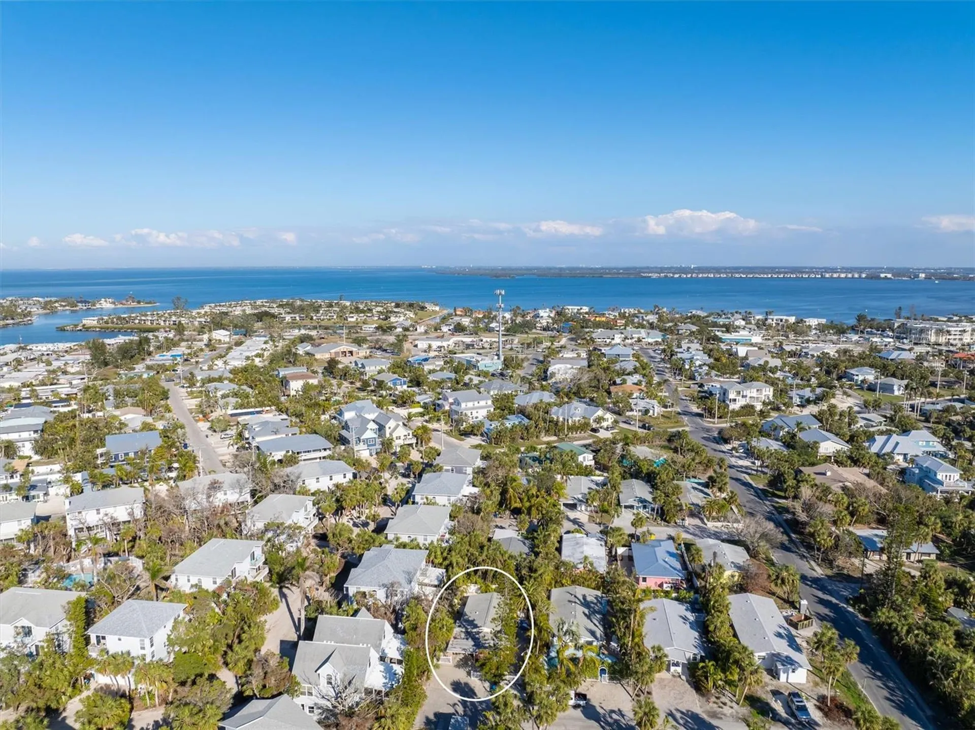 5807 De Palmas Avenue Holmes Beach FL 34217
