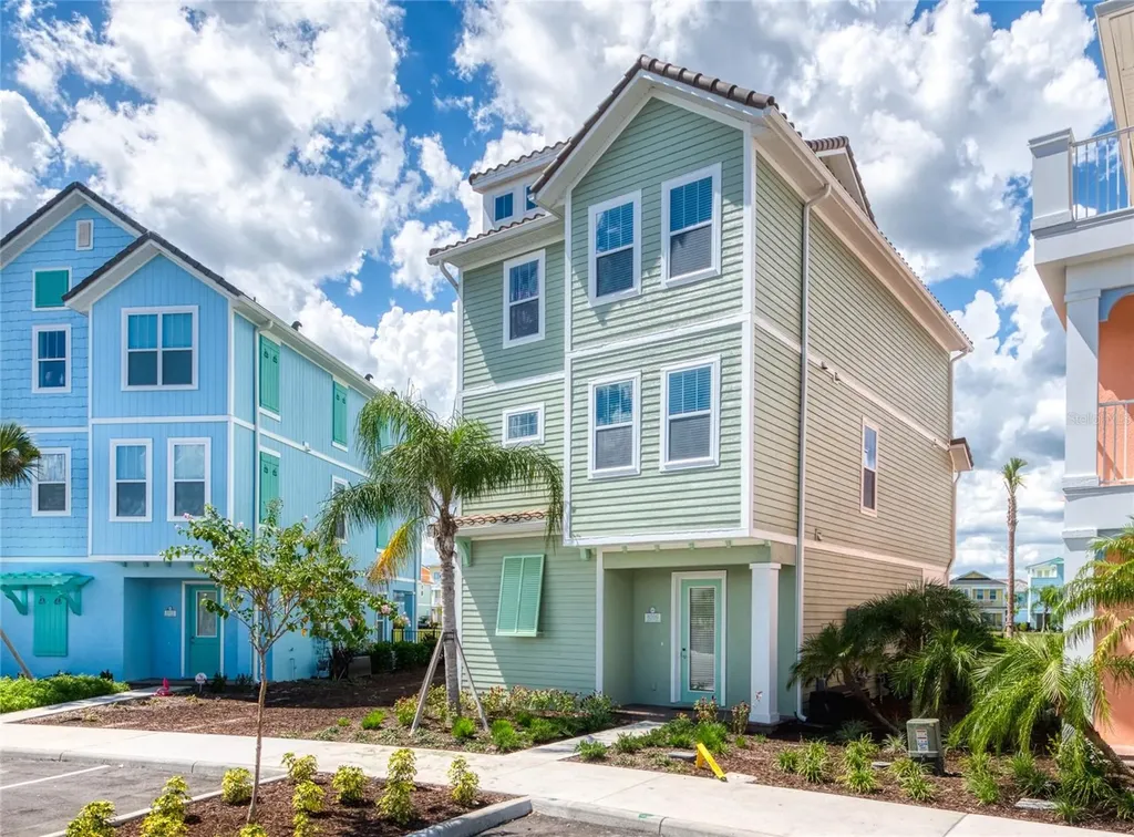 8009 Surf Street Kissimmee FL 34747