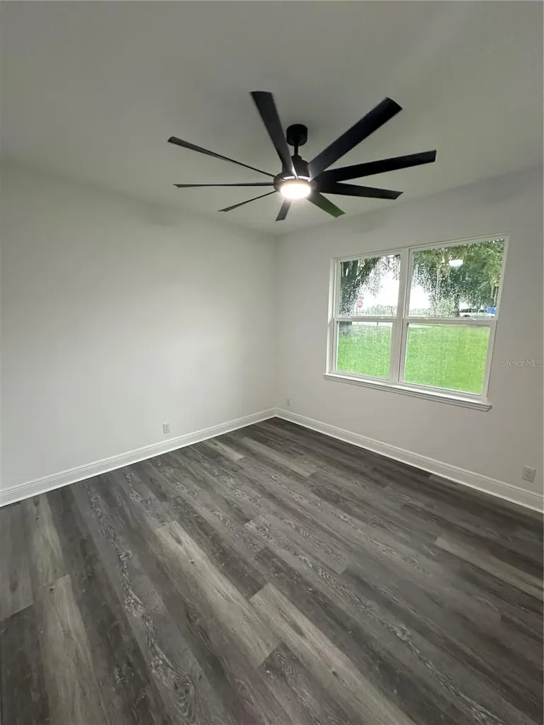 13311 Midway Avenue Astatula FL 34705