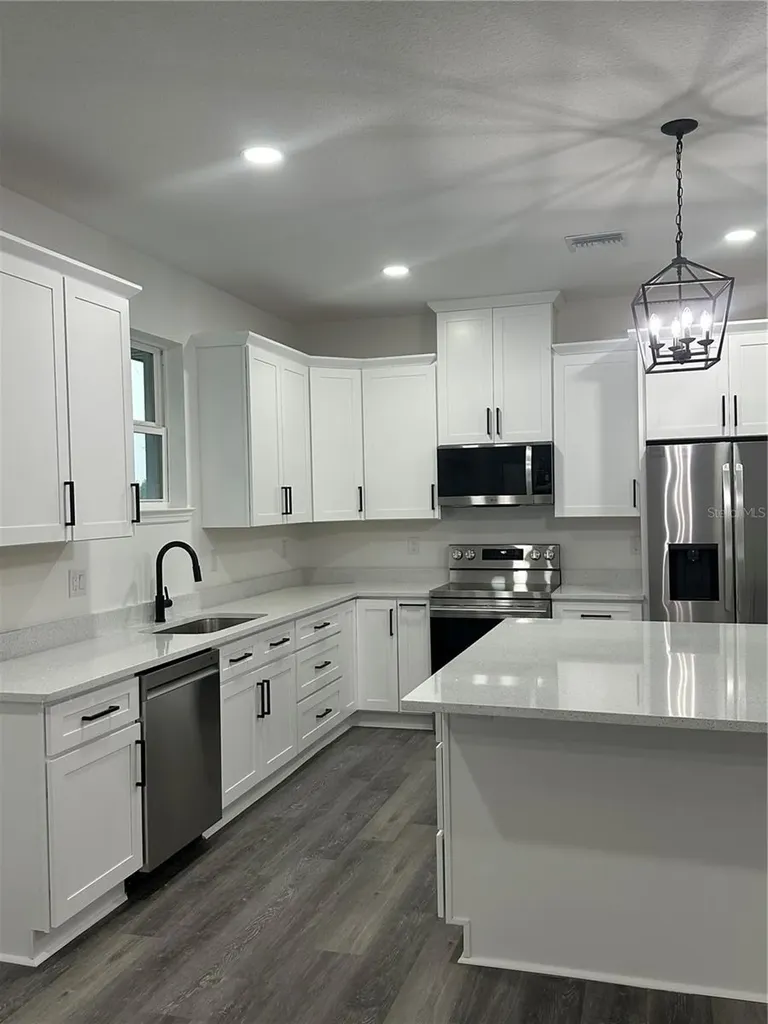 13311 Midway Avenue Astatula FL 34705