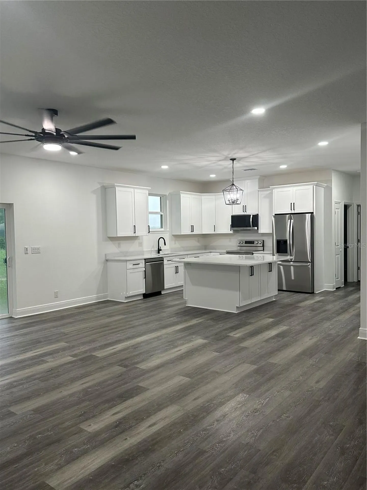 13311 Midway Avenue Astatula FL 34705