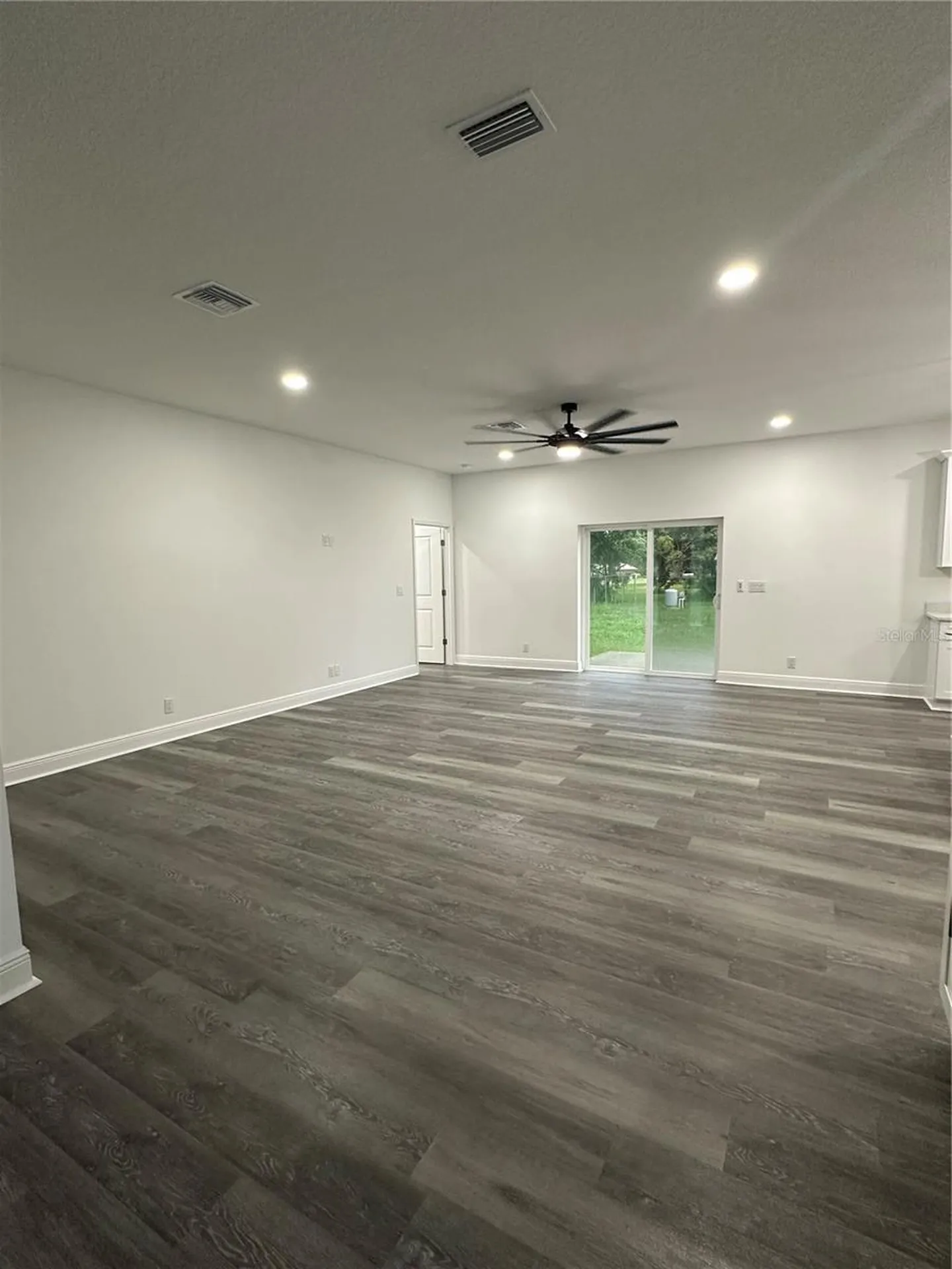 13311 Midway Avenue Astatula FL 34705